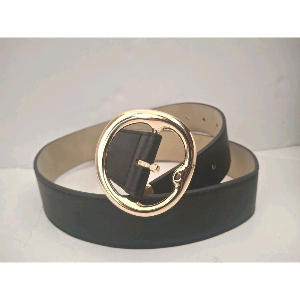 Steve Madden Women's Leathet Black Belt Gold Buckle Gold Tip Size Large Classic